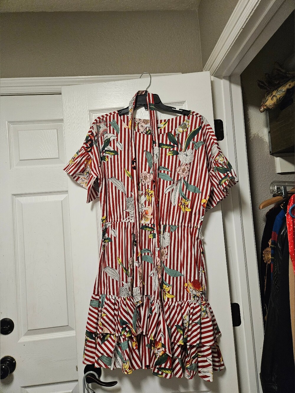 Julia Jordan Red and White Striped Floral Dress NWOT Size 12